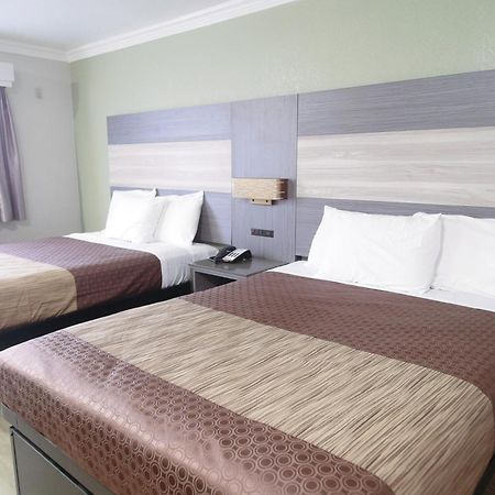 Americas Best Value Inn-Rialto Exterior photo