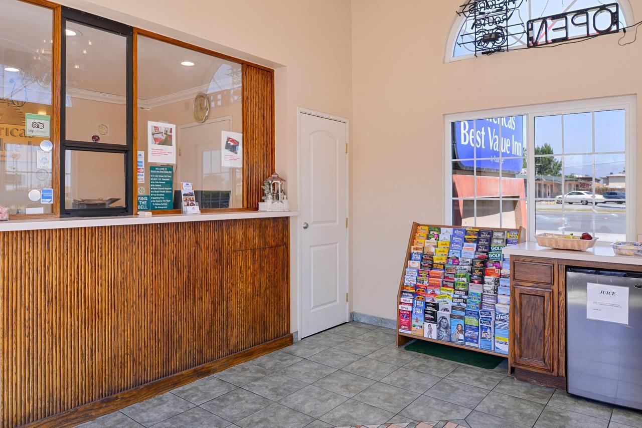 Americas Best Value Inn-Rialto Exterior photo
