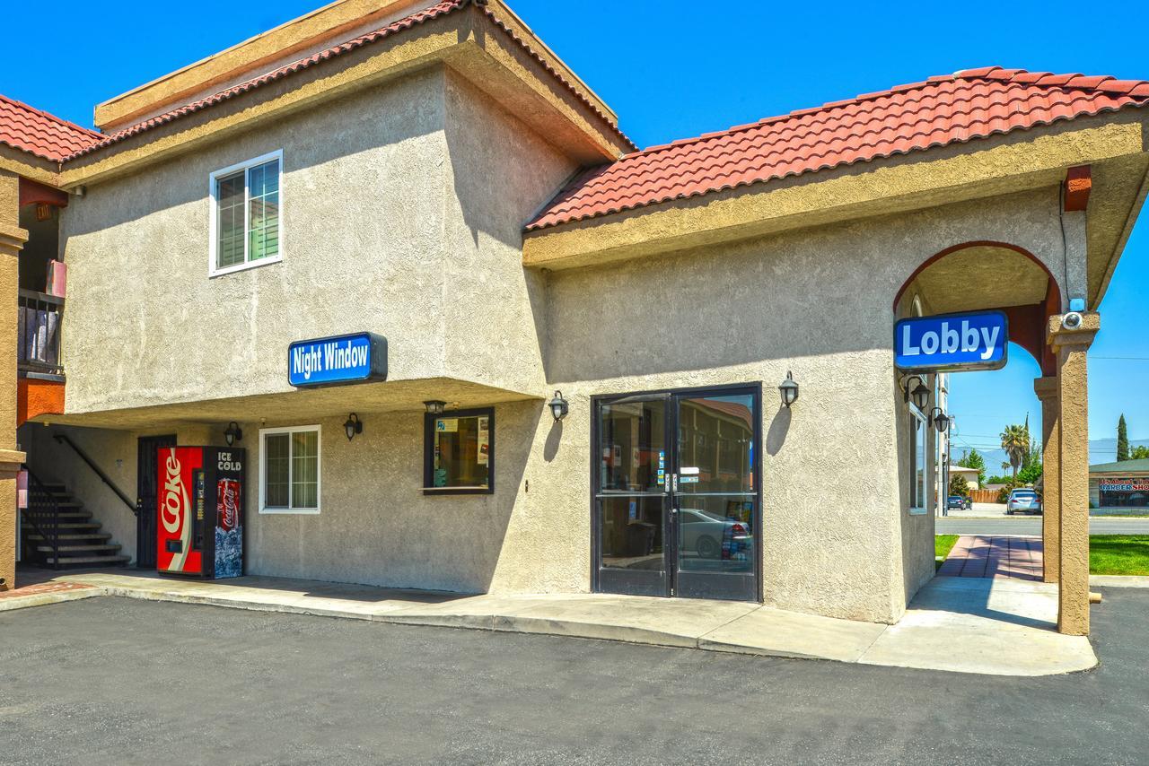 Americas Best Value Inn-Rialto Exterior photo