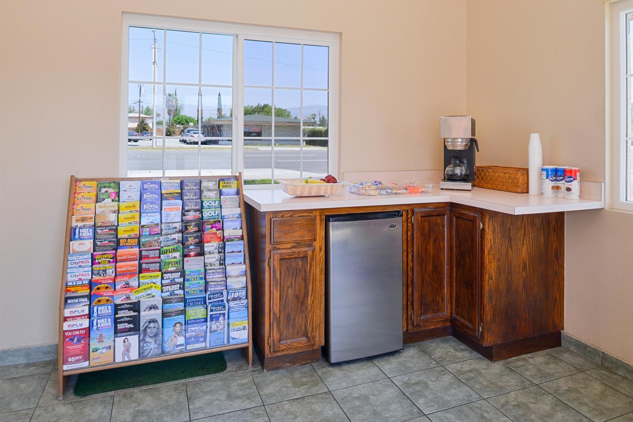 Americas Best Value Inn-Rialto Exterior photo