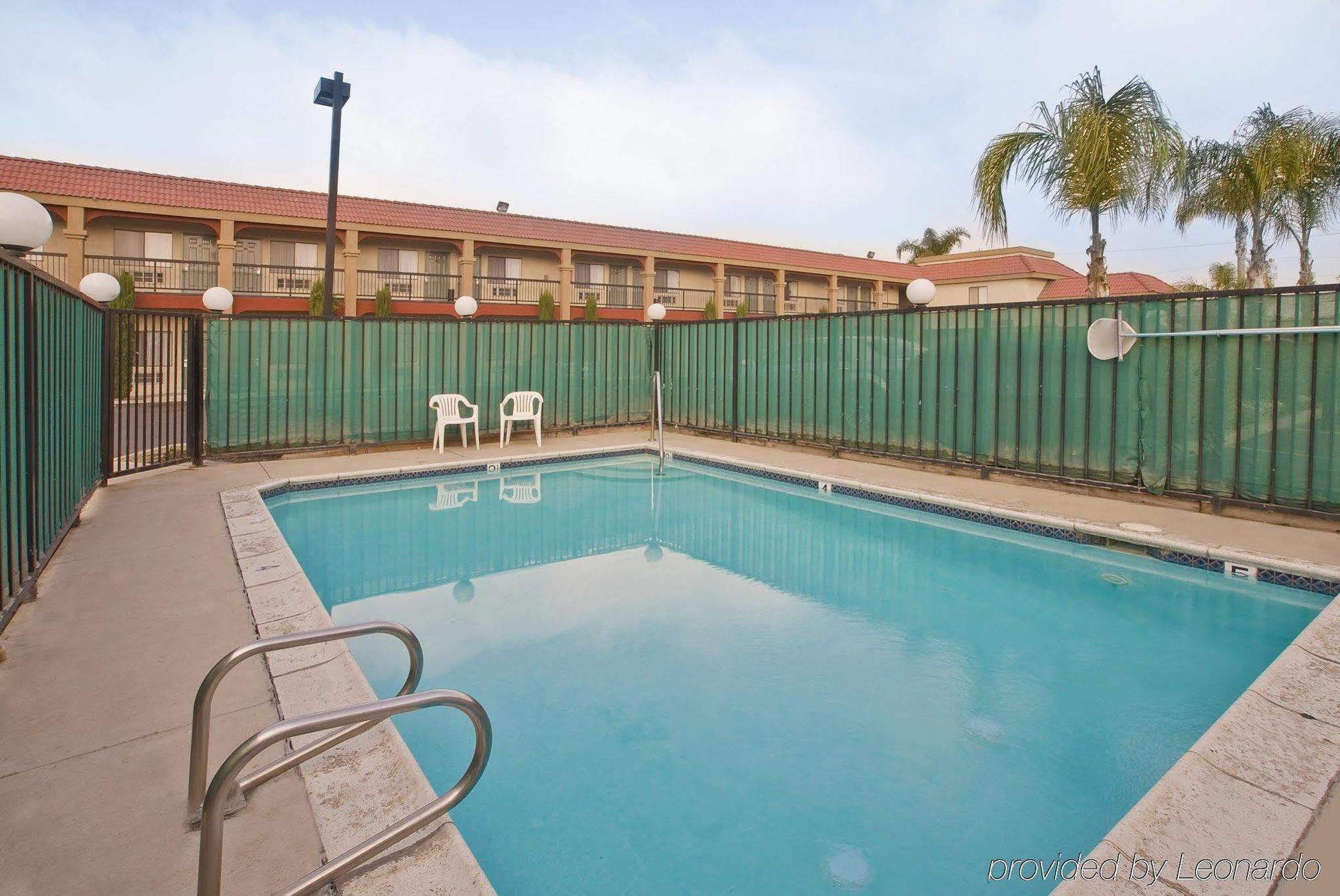 Americas Best Value Inn-Rialto Facilities photo